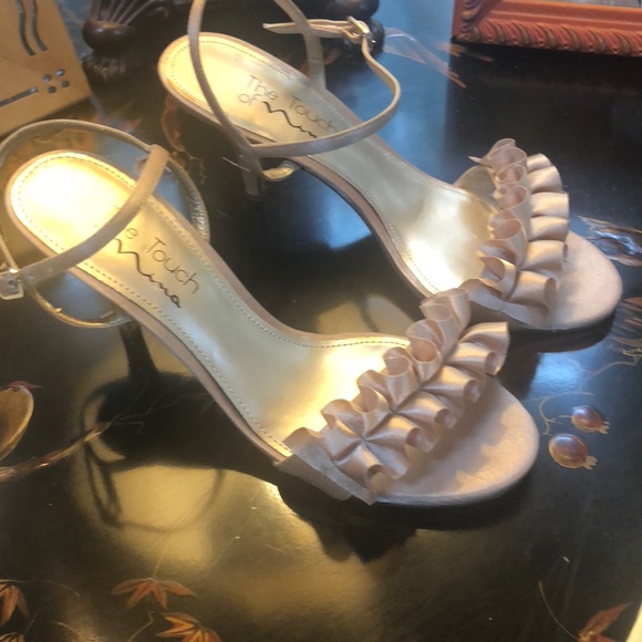 Nina heels - Picture 1 of 3